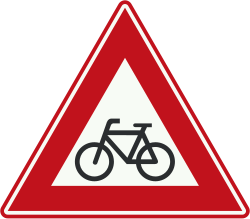 Bord J24: Cyclists & Moped Riders Crossing