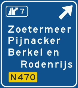Bord K2: Advance exit direction sign
