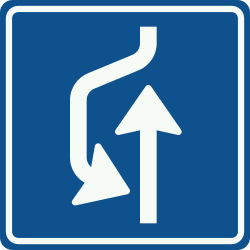 Bord L21: Passing place left